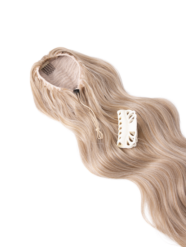 Bella 22 Inch Wavy Claw Clip and Drawstring Ponytail