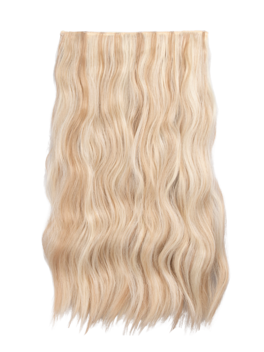 22 Inch Natural Wave One Piece Clip In Hair Extensions highlighted champagne blonde